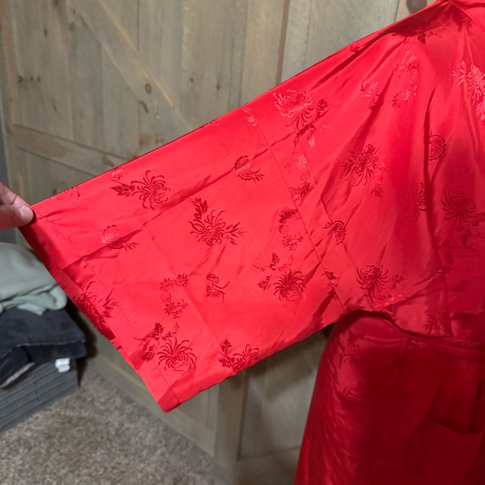Vintage 100% pure silk robe with Asian embroidery Size Medium Made in Shanghai - Picture 10 of 15